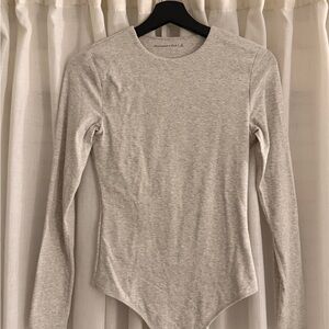 Abercrombie & Fitch Heather Gray Top